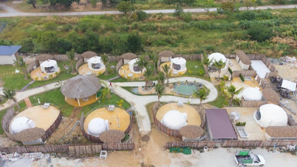 Atlantis Manor Ban Thai Don Exterior foto